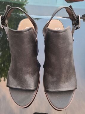 Franco Sarto Black Open-Toe Slingback Sandals
